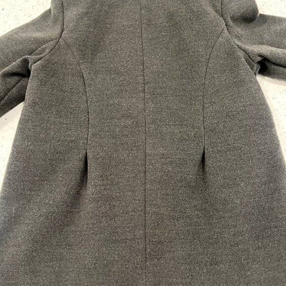 20% off $40+! Authentic Disney Frozen Girls Jacket 6X Grey LIKE NEW Pea Coat - Picture 13 of 13